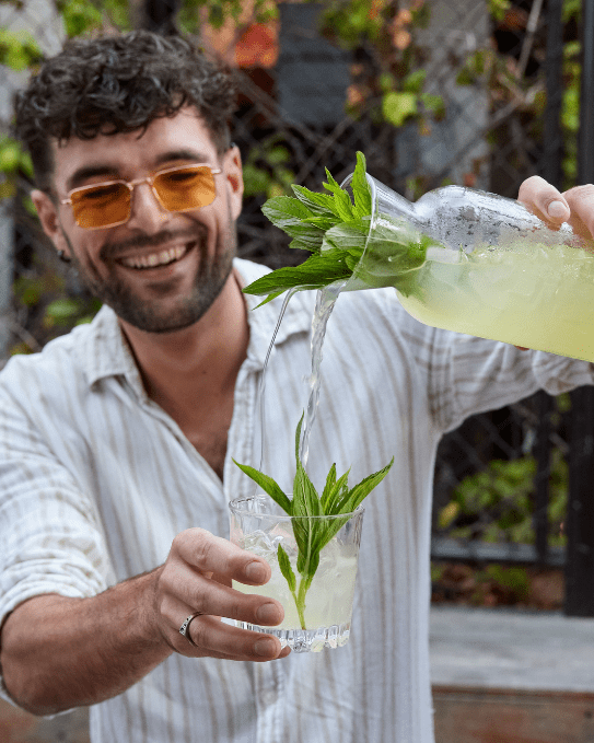 Bottomless Saturdays at The Old Synagogue