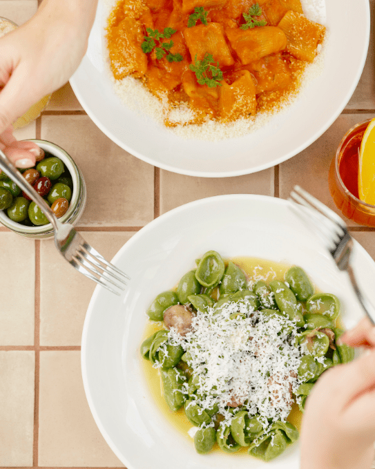 Pasta & Prosecco at alba
